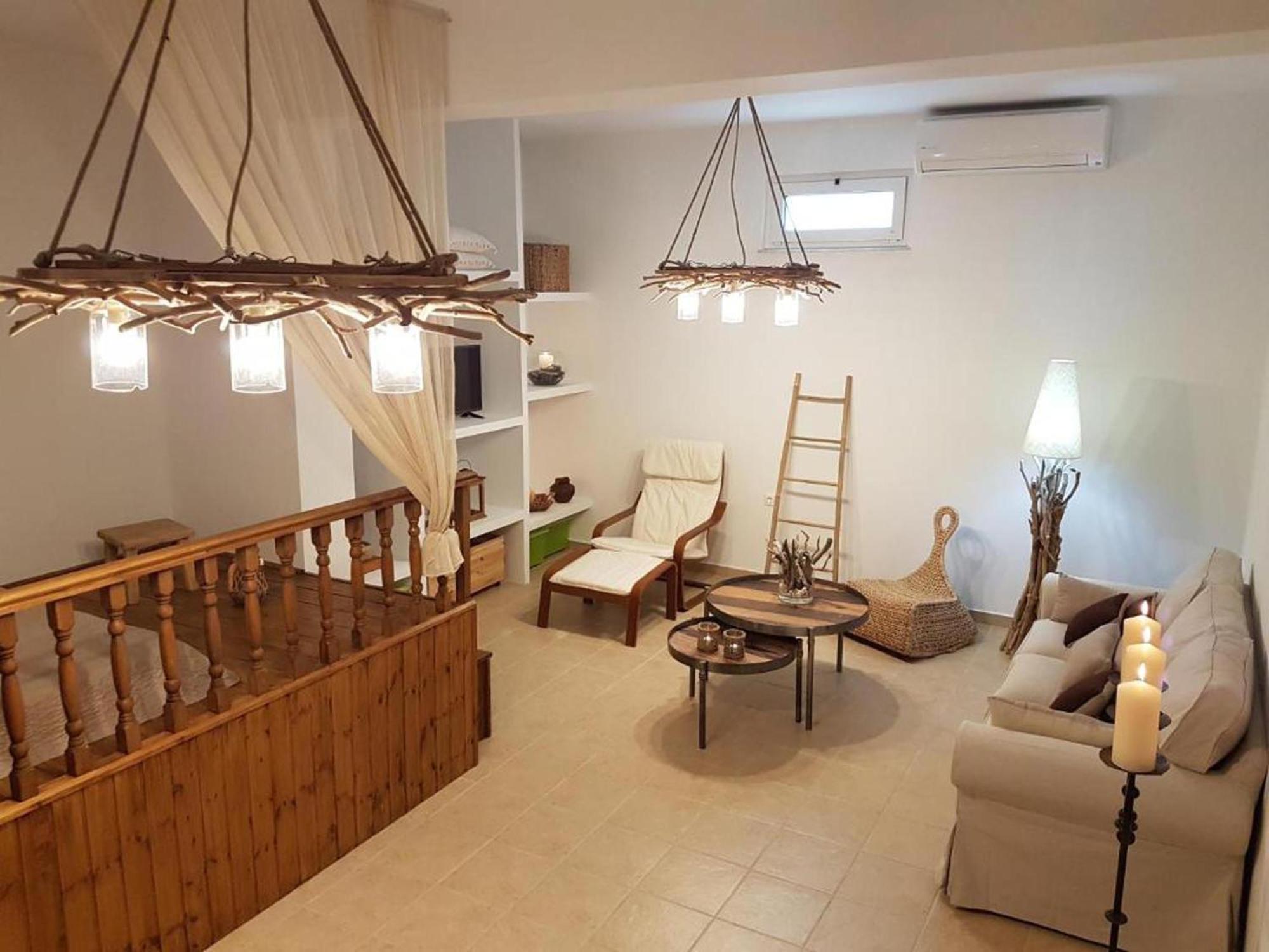 Villa Sevil Lakhania Esterno foto