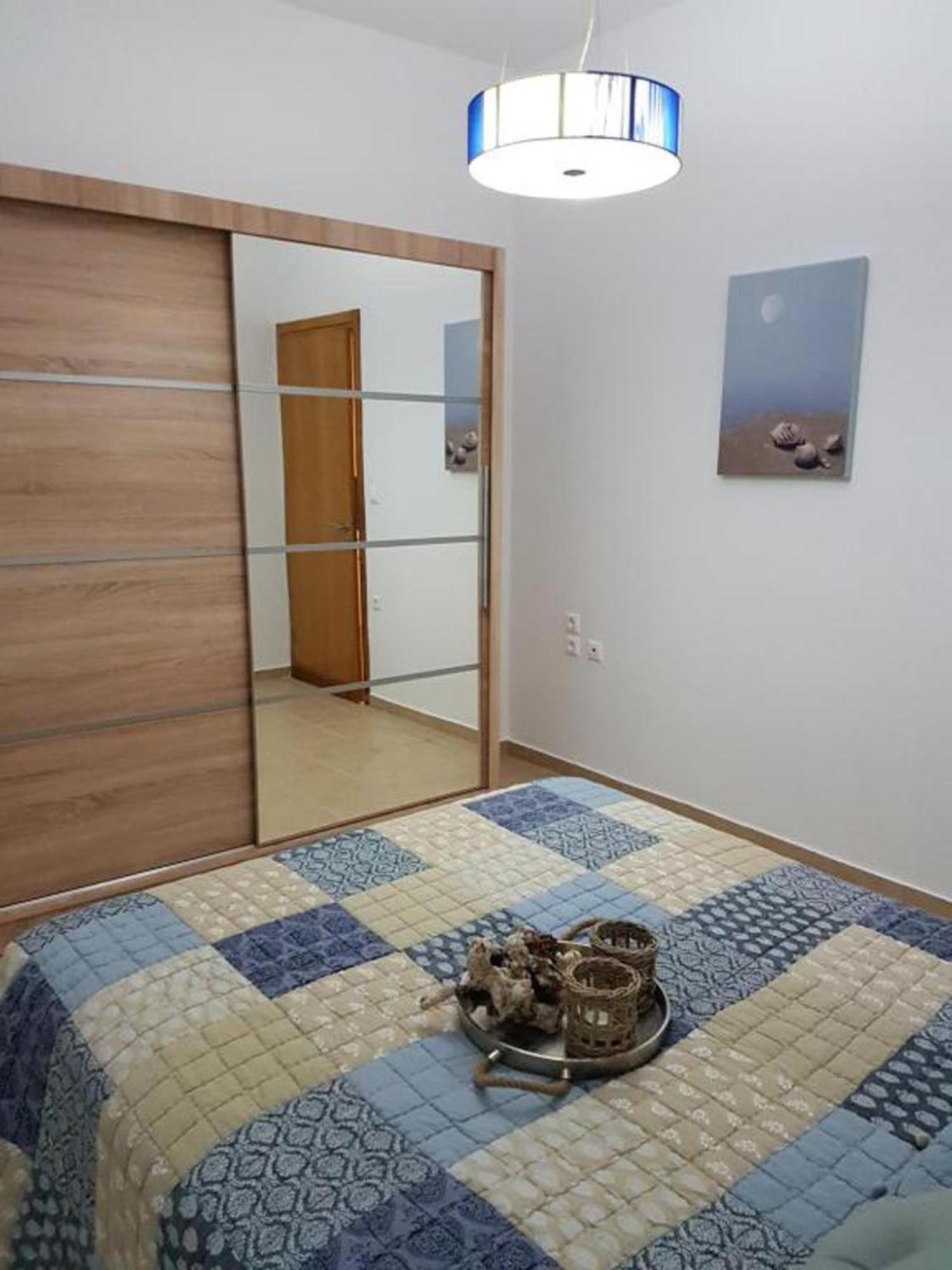 Villa Sevil Lakhania Esterno foto