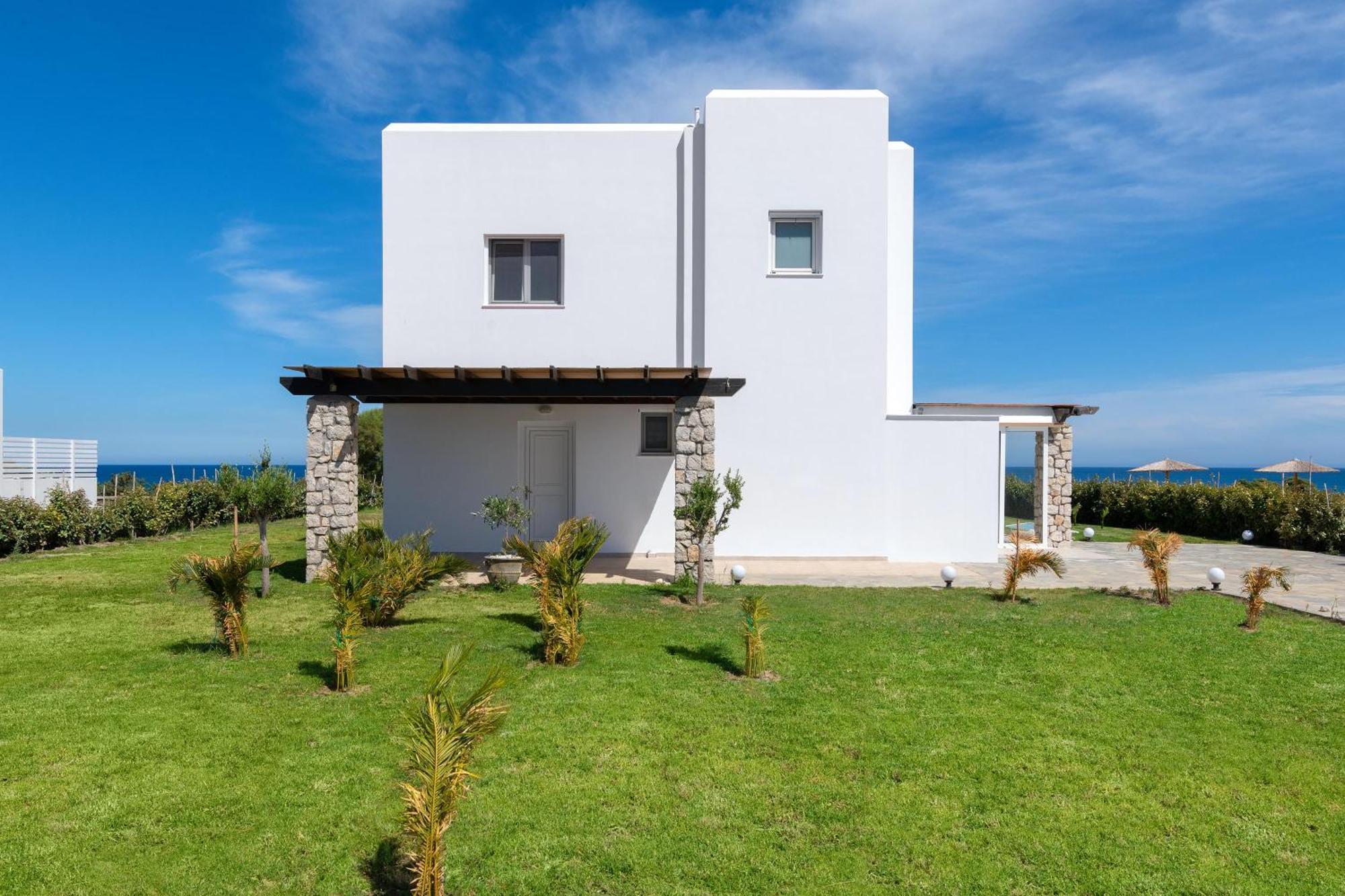 Villa Sevil Lakhania Esterno foto