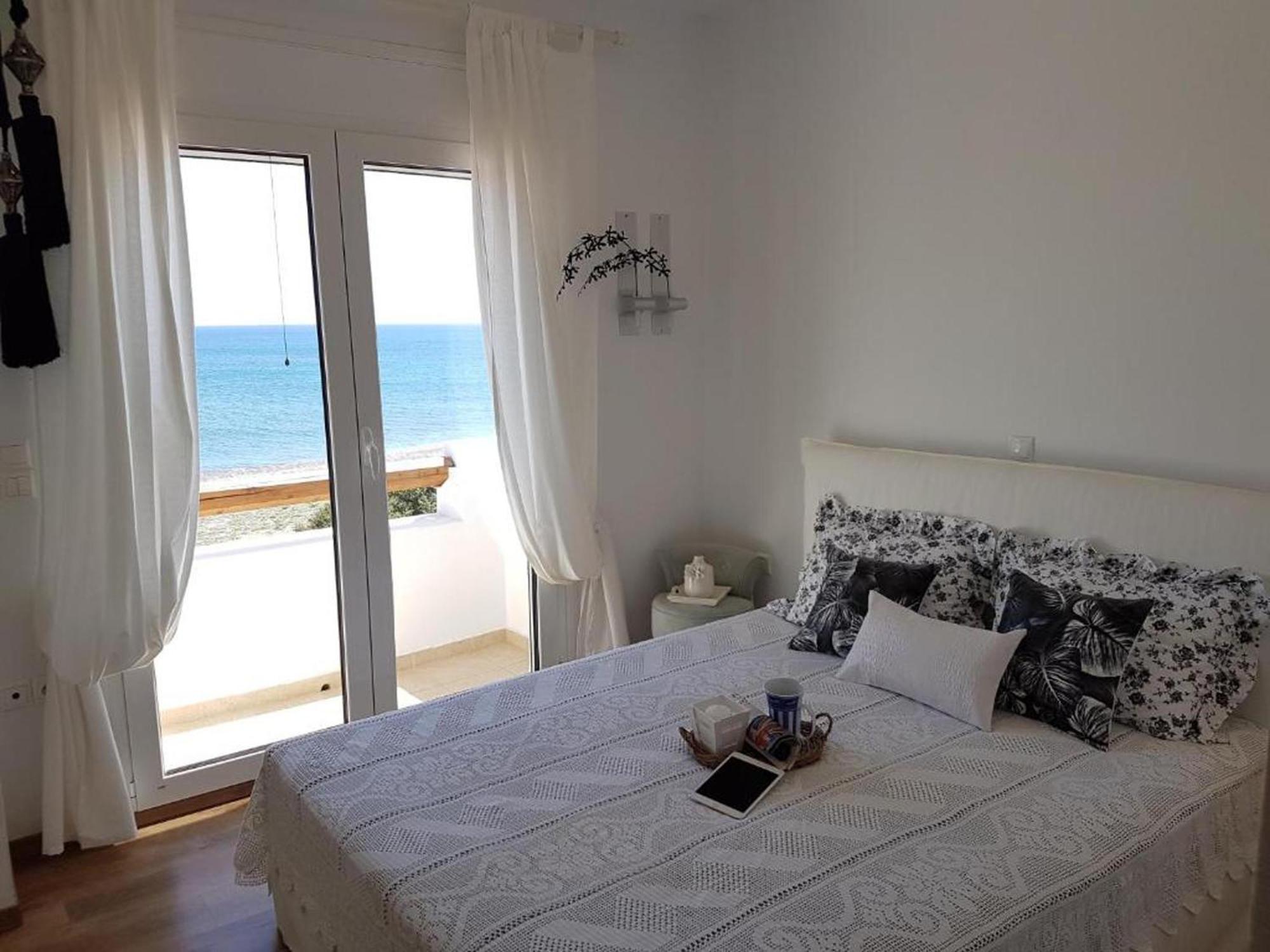 Villa Sevil Lakhania Esterno foto